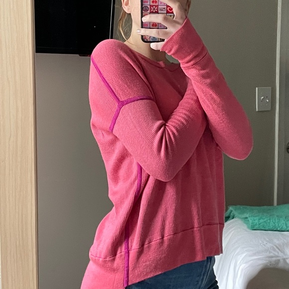 LULULEMON Reversible Hot Pink and Peach Sweater - Picture 2 of 3